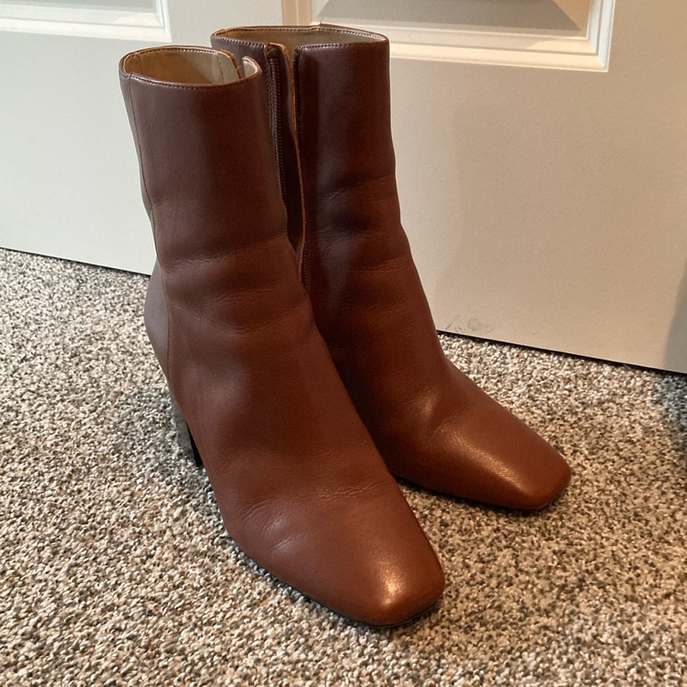 Ann Taylor Brown Ankle Booties Classic Leather